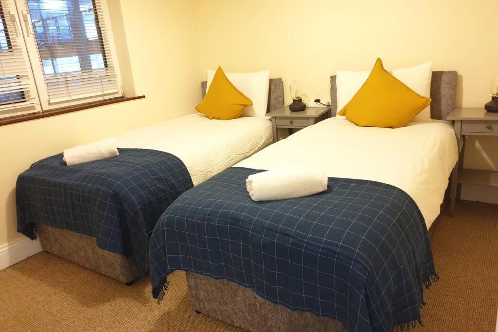 Large 3 Bed, Galway City Centre Daire Dış mekan fotoğraf