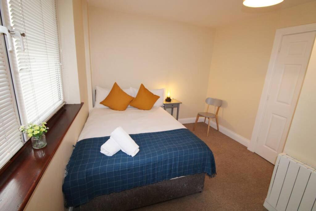 Large 3 Bed, Galway City Centre Daire Dış mekan fotoğraf