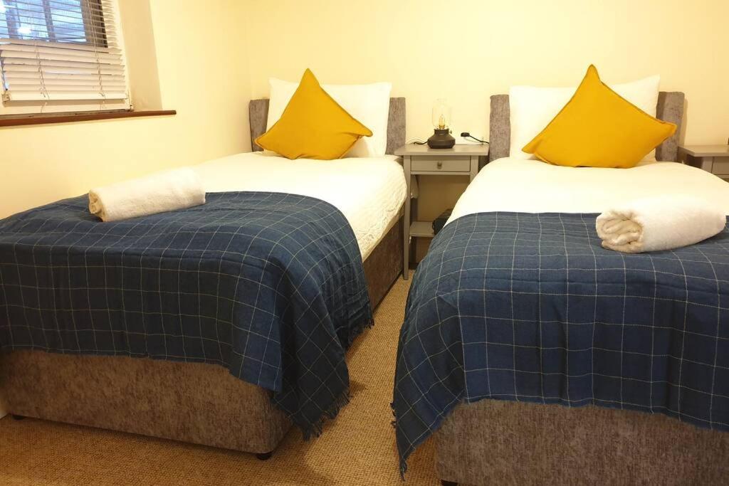 Large 3 Bed, Galway City Centre Daire Dış mekan fotoğraf